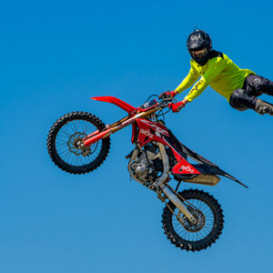 HC Alan Harris Going For Broke