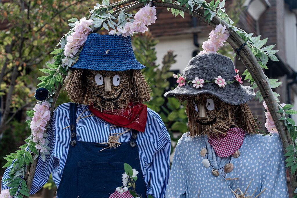 Scarecrow wedding