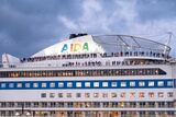 Passengers on departing cruise ship