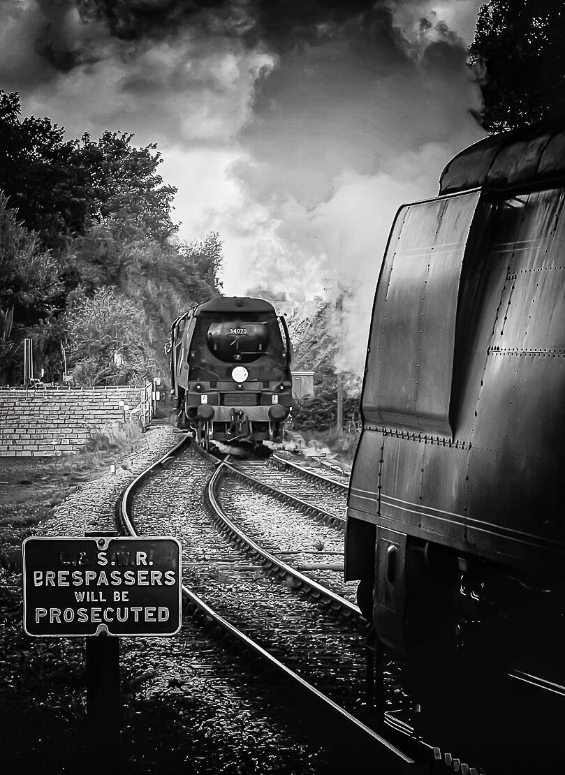 Passing locomotives
