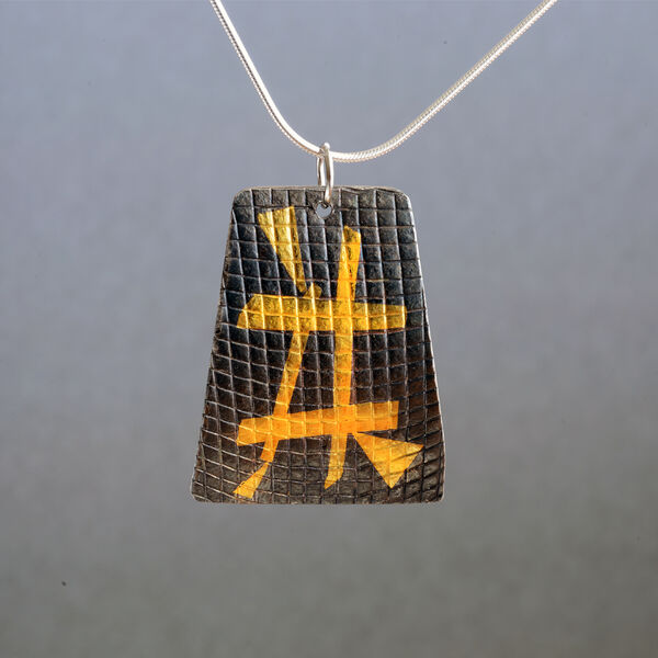 N18017- Pendant with 24kt gold design on oxidized silver