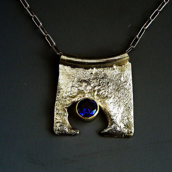 N18001 - Reticulated sterling pendant with blue lab-grow sapphire