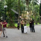 6am dancing Hanoi