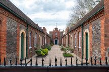 001 Tomkins Almshouses