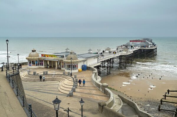 006 Cromer Pier