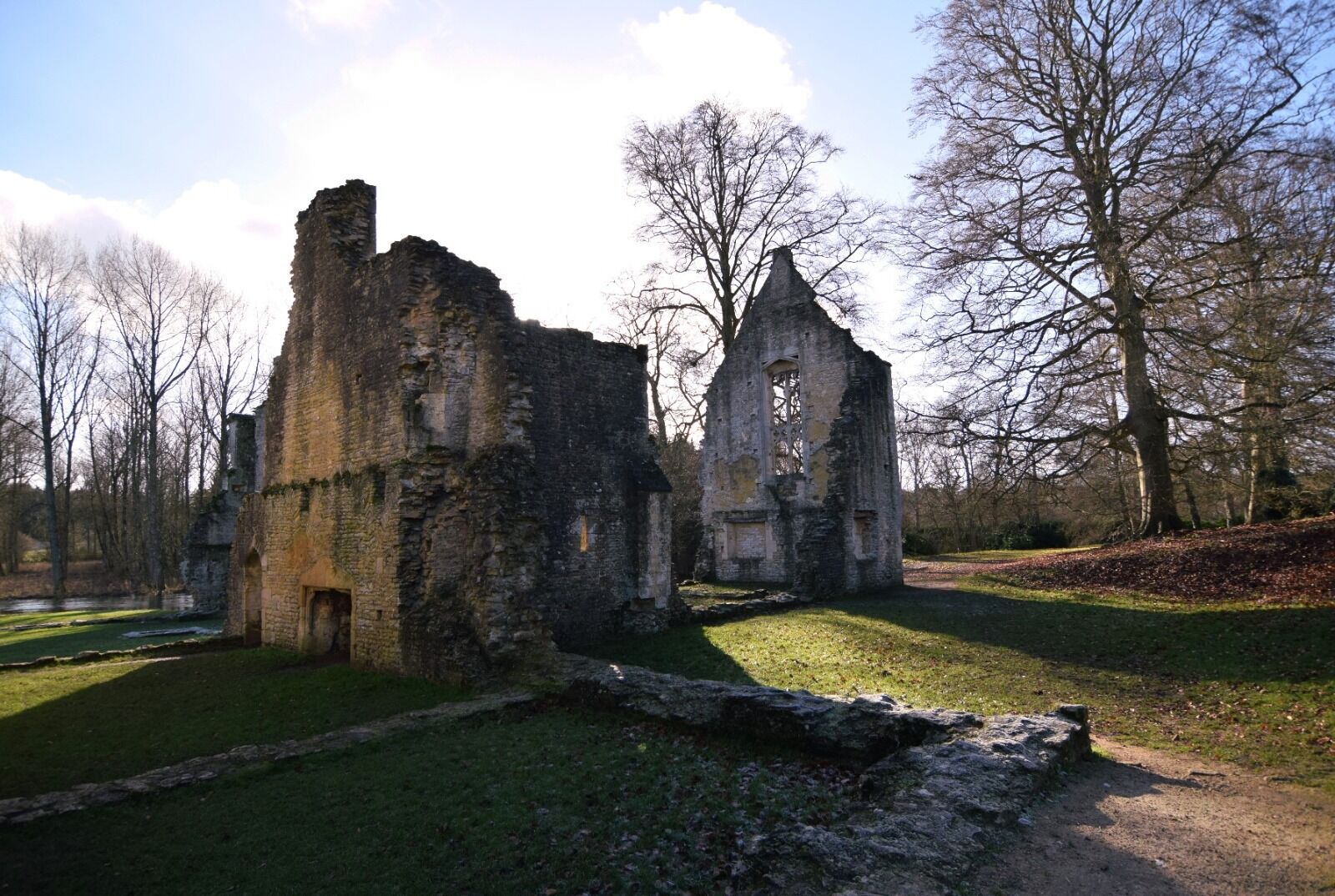 009 Minster Lovell