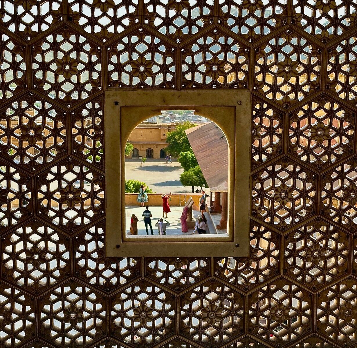 016 Window