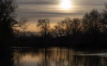 022 Thrupp sunset