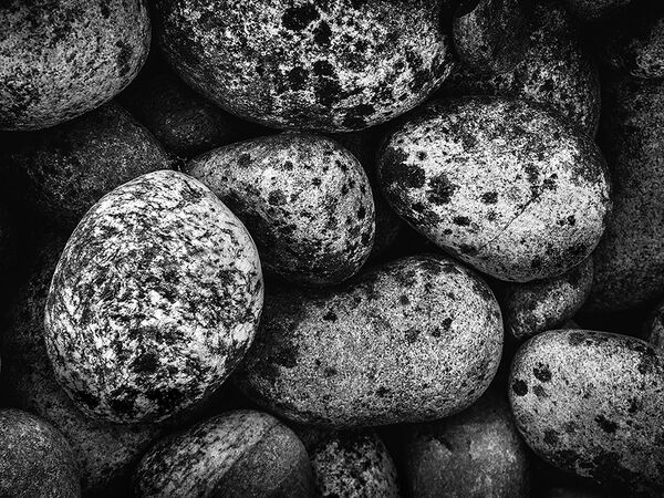 16 - Weathered Stones