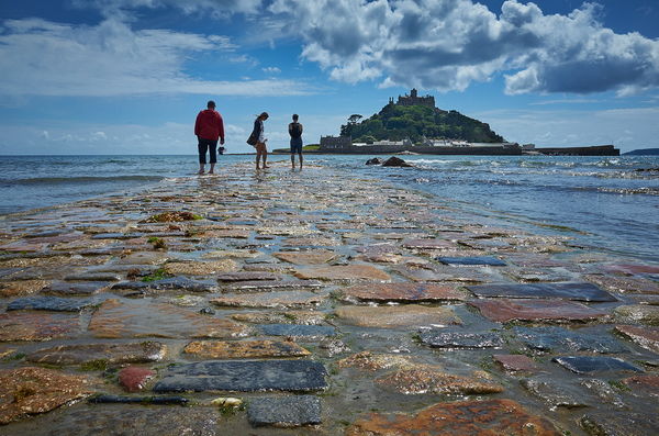 Waiting for the tide