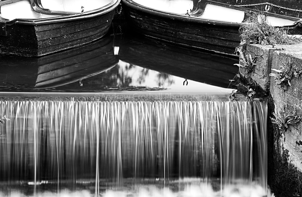 Weir