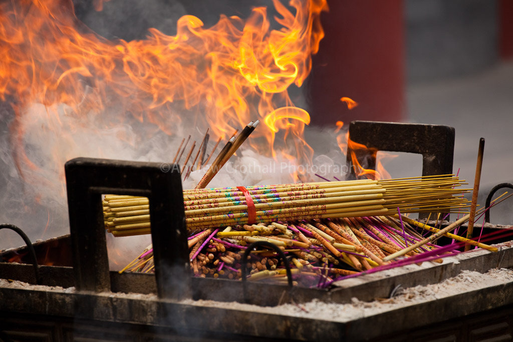 Incense burner