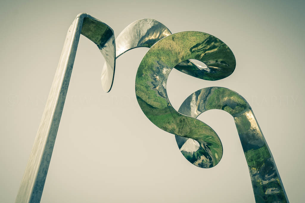 Skygate sculpture