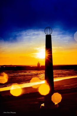 Burryport monument flares