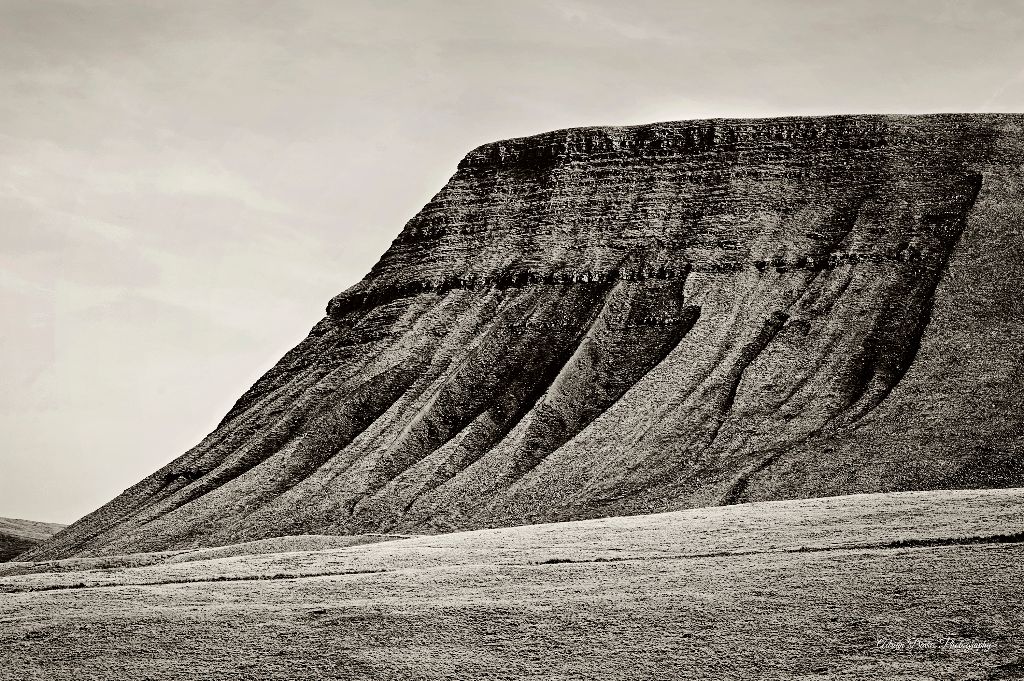 Llyn Y Fan Fach 35BW
