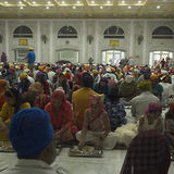 sikh temple delhi feeding the masses