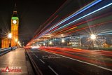 Light Streaks Into London