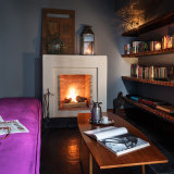 Riad Les Yeux Bleus library