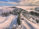 peak district photo mam tor winter