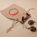 Circles (scarlet) pouch