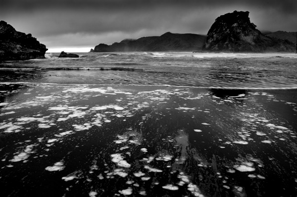 Karekare Beach