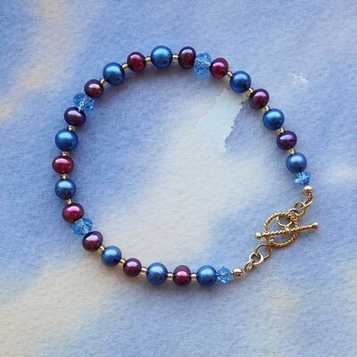 Round Pearls & Swarovski Crystal with Gold Vermeil Toggle £38