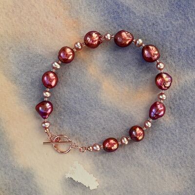 Baroque Pearls with Rose Gold Filled Toggle £42