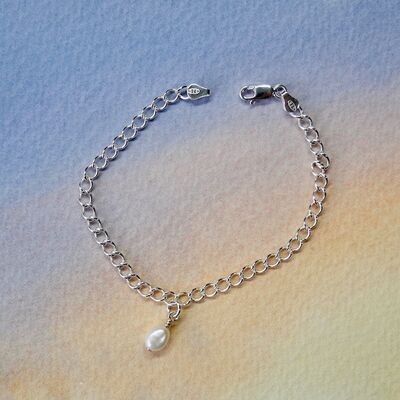 Sterling Silver Curb Chain with Pearl Charm £35