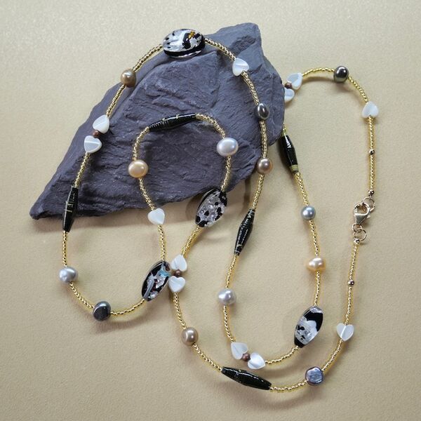 Long Necklace with Pearls Glass & Gold Filled Clasp £30