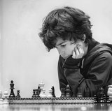 HC Helen Holmes : Home Chess Practice