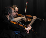 Com Close Harmony - Peter Burnham