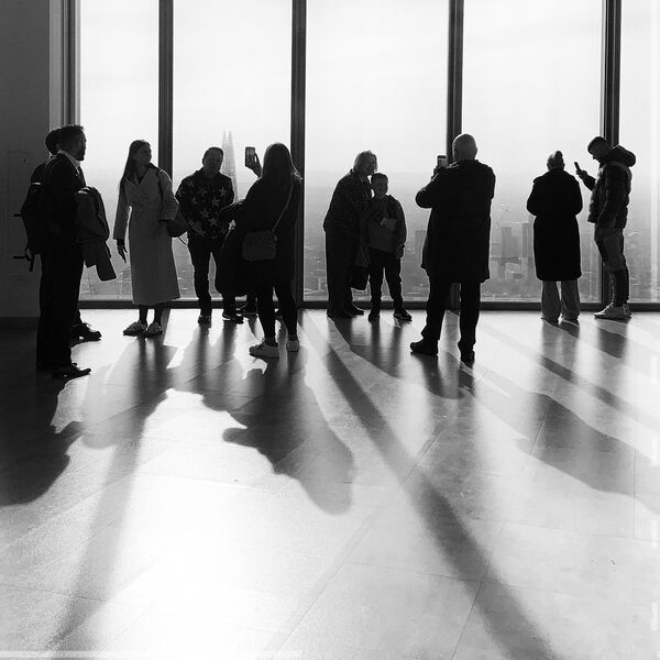 Com The Selfies - Val Atkinson