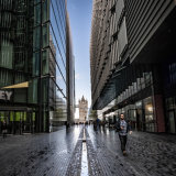 19 A WET WALK TO TOWER BRIDGE by Lee Odell
