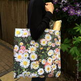 Daisy Tote Bag: In Use: £18