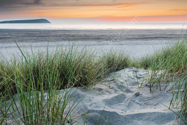 04 Dinas Head Sunset