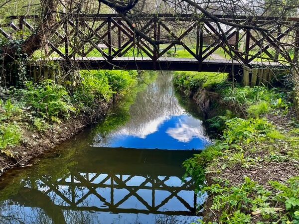 18 - Bridge over troubled water