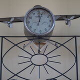 Vanessa Trownson - It's Low Flying Time