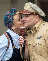 Wartime Kiss