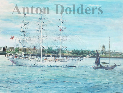 Tall and small ships passing Wallasey Town Hall