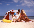 FAMILY ON THE BEACH