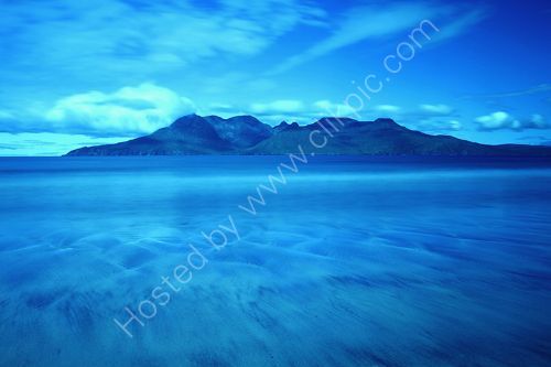 Rum in Blue