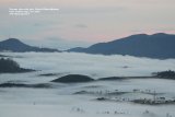 Sunrise, above the mist, Horton Plains National Park. The morning we were collected from our hotel at 4.30am and driven to Horton Plains will never be forgotten, the sight of the sunrise was just spectacular, nature is such a wonderful thing, makes you feel very humble.