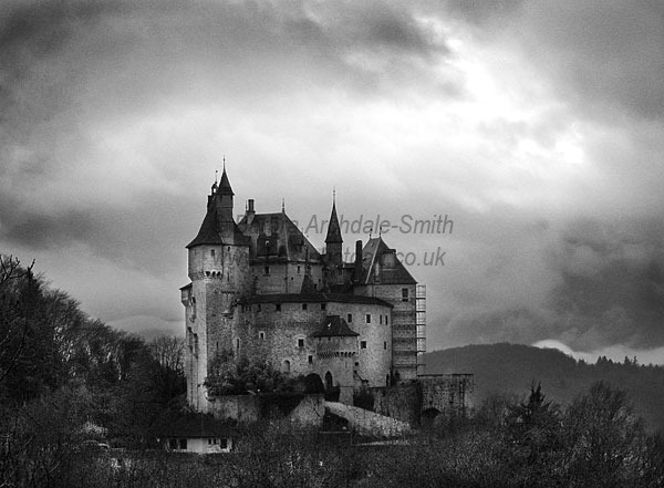 Chateau De Chatillon (B&W)