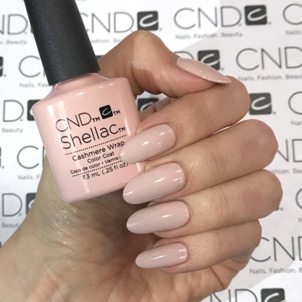 CND Shellac Glacial Illusion Collection 2017 Collection Cashmere Wrap €23.10