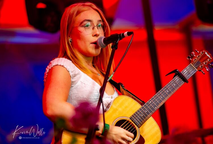 Alice Ede Donny Fest 2025