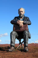 nw 140 Seated Man 3