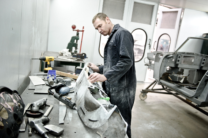 engineering car restoration photography ambientlife photographer
