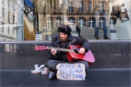A Few £ helps alot