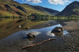 Buttermere shore