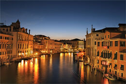 Grand Canal night colours